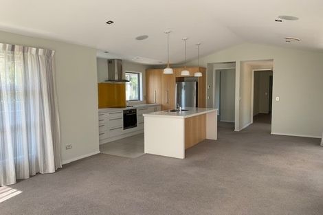 Photo of property in 6 Evening Star Road, Arthurs Point, Queenstown, 9371