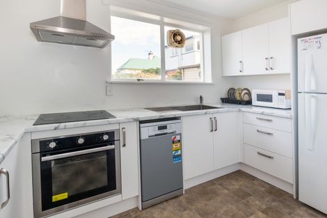 Photo of property in 1/18 Trafalgar Street, Maori Hill, Timaru, 7910