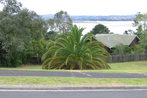 Photo of property in 22 Jacaranda Avenue, Beach Haven, Auckland, 0626