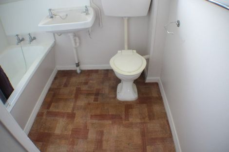 Photo of property in Wellway Flats, 45 Mcparland Street, Ebdentown, Upper Hutt, 5018