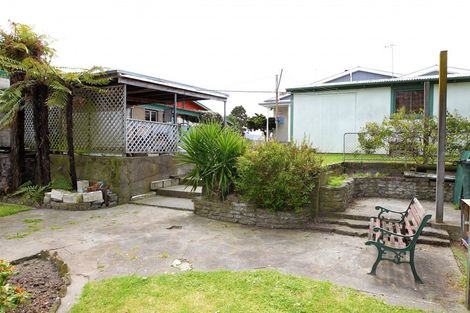 Photo of property in 807 Alexandra Street, Parkvale, Hastings, 4122