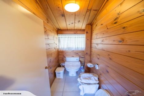 Photo of property in 20 Hedge Row, Sunnyhills, Auckland, 2010