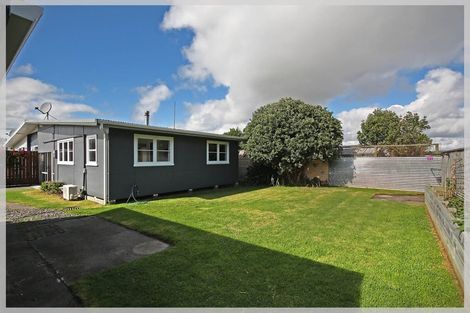 Photo of property in 66a Nash Parade, Foxton Beach, Foxton, 4815