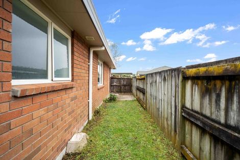 Photo of property in 10 Portrush Lane, Takanini, 2112