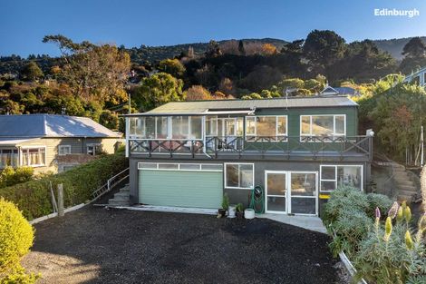 Photo of property in 241 Ravensbourne Road, Ravensbourne, Dunedin, 9022