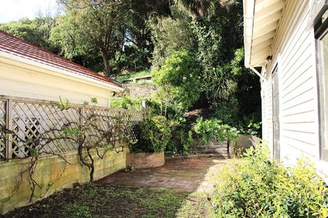 Photo of property in 49 Ribble Street, Island Bay, Wellington, 6023