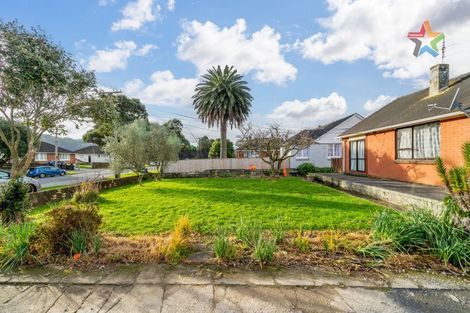 Photo of property in 326 Oxford Terrace, Avalon, Lower Hutt, 5011
