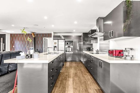 Photo of property in 8 Stonebridge Lane, Oxford, 7430