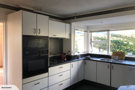 Photo of property in 87a Seatoun Heights Road, Seatoun, Wellington, 6022