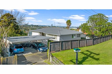 Photo of property in 249 Sunset Road, Sunnynook, Auckland, 0632