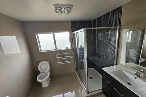 Photo of property in 2/29 Takanini Road, Takanini, 2112