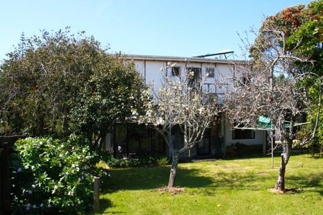 Photo of property in 9 Tuna Place, Whiritoa, Whangamata, 3691