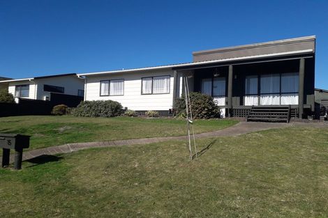 Photo of property in 15 Owhatiura Drive, Lynmore, Rotorua, 3010