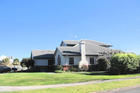 Photo of property in 2 Merivale Court, Rototuna, Hamilton, 3210