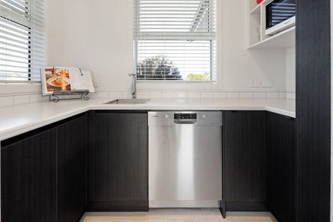 Photo of property in 85 Alan Livingston Drive, Cambridge, 3434