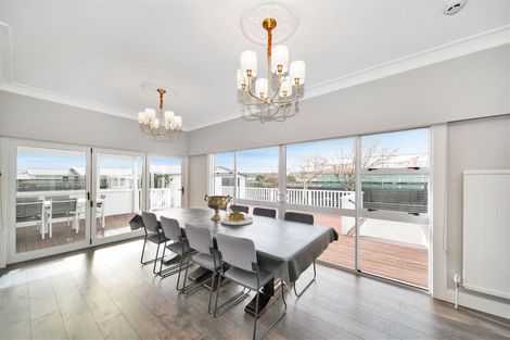 Photo of property in 45 Wilson Street, Hawera, 4610