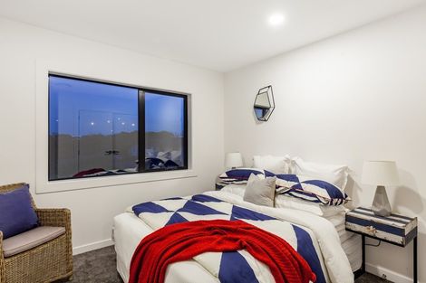 Photo of property in 4 Ahorangi Road, Silverdale, 0932