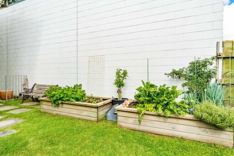 Photo of property in 23 The Centre, Waipu, 0510