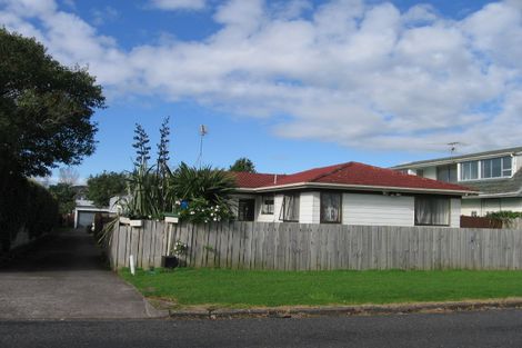 Photo of property in 6 Waterview Road, Favona, Auckland, 2024