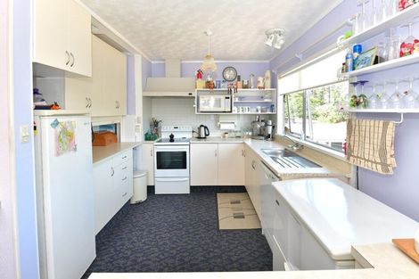 Photo of property in 27 James Mcleod Road, Shelly Beach, South Head, 0874