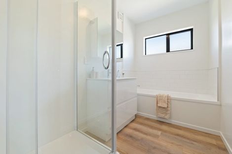 Photo of property in 10 Woodstock Place, Russley, Christchurch, 8042