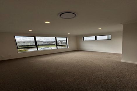 Photo of property in 9 Kikorangi Drive, Wainui, 0992