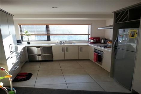Photo of property in 15 Beaufort Close, Kingsley Heights, Upper Hutt, 5018