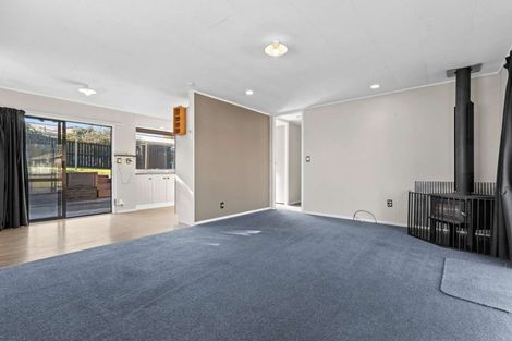 Photo of property in 3 Crystal Place, Pukehangi, Rotorua, 3015