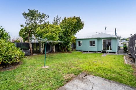 Photo of property in 19a Grey Street, Waitara, 4320