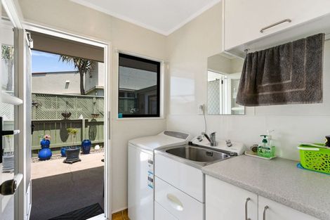 Photo of property in 1/38 Douglas Mclean Avenue, Marewa, Napier, 4110