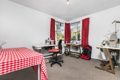Photo of property in 541 Massey Road, Mangere, Auckland, 2022