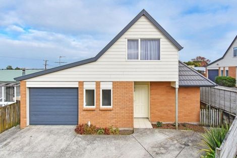 Photo of property in 3a Stevenson Road, Clarks Beach, 2122