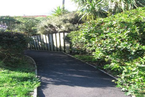 Photo of property in 18 Glenville Road, Karaka Bays, Wellington, 6022