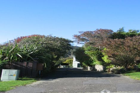 Photo of property in 57 Holborn Drive, Stokes Valley, Lower Hutt, 5019