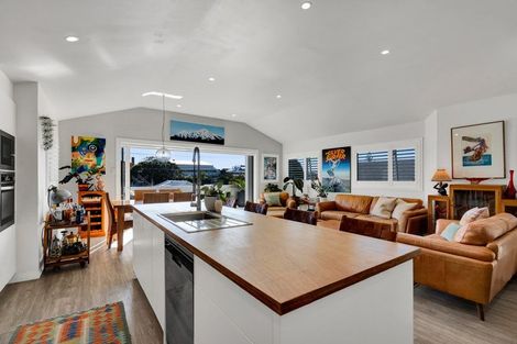 Photo of property in 39 Gaine Street, New Plymouth, 4310