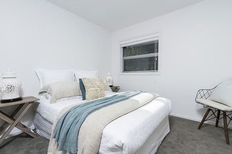 Photo of property in 1/465a Beach Road, Murrays Bay, Auckland, 0630