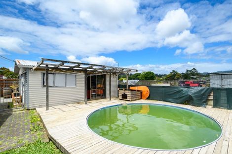 Photo of property in 35 Tabitha Crescent, Henderson, Auckland, 0612