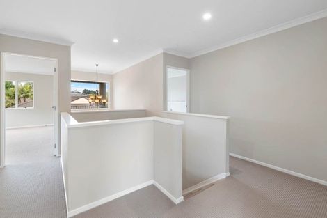 Photo of property in 6 Karson Place, Flat Bush, Auckland, 2016