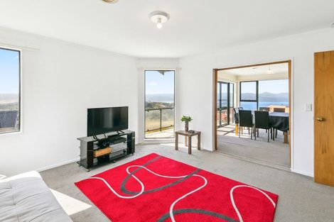 Photo of property in 2 Sirsi Terrace, Broadmeadows, Wellington, 6035