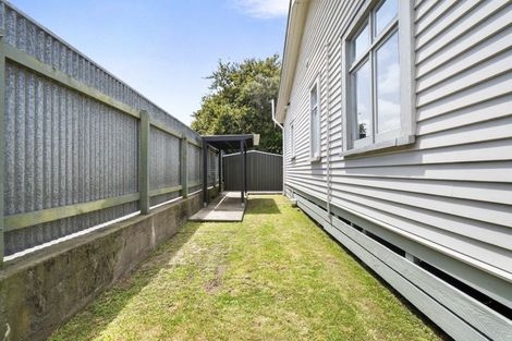 Photo of property in 471a Featherston Street, Palmerston North, 4414