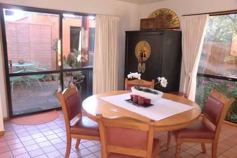 Photo of property in 2/240a Condell Avenue, Papanui, Christchurch, 8053