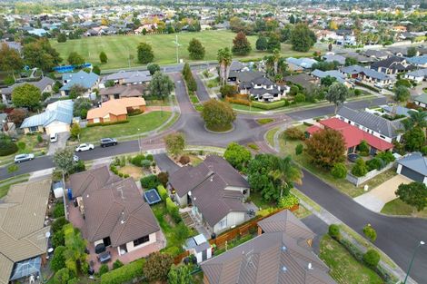 Photo of property in 1 Fencourt Place, Rototuna North, Hamilton, 3210