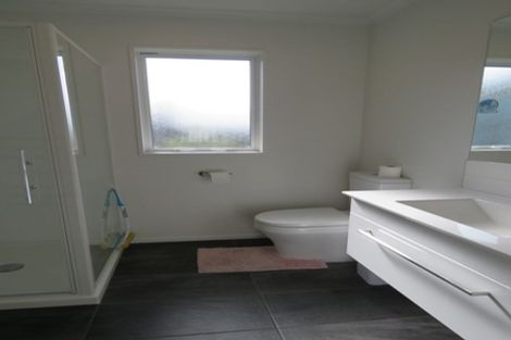 Photo of property in 11 George West Square West, Wigram, Christchurch, 8025