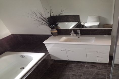 Photo of property in 40 Spinifex Street, Papamoa Beach, Papamoa, 3118