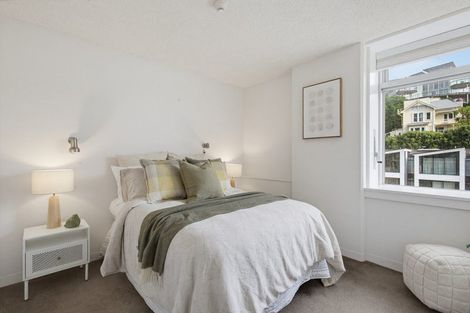 Photo of property in Jerningham Apartments, 20 Oriental Terrace, Oriental Bay, Wellington, 6011