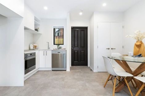 Photo of property in 3/106 Peterborough Street, Christchurch Central, Christchurch, 8013