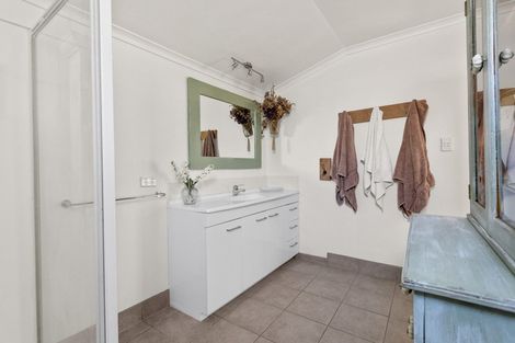 Photo of property in 103 Barden Street, Mayfair, Hastings, 4122