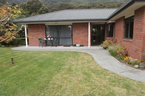 Photo of property in 25 Hamilton Street, Te Aroha, 3320