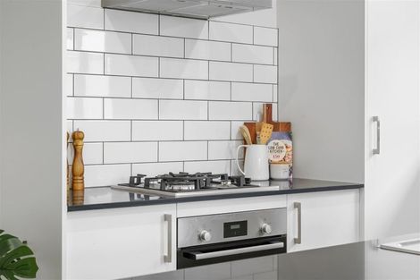 Photo of property in 31 Waruhia Crescent, Rototuna North, 3281