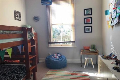 Photo of property in 129 Chaucer Road, Hospital Hill, Napier, 4110